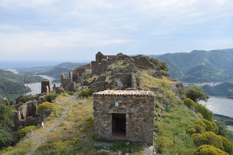 Amendolea Vecchia (Borgo dell'Amendolea)