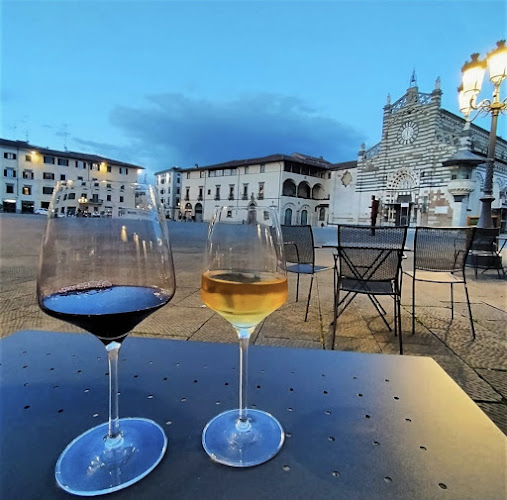 Plantago Natural Wine Bar & Shop