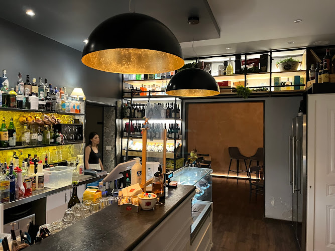 Ventunosei Caffetteria & Vineria
