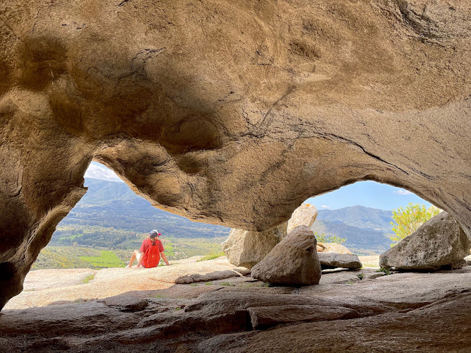 Perda e Arco Coguddu