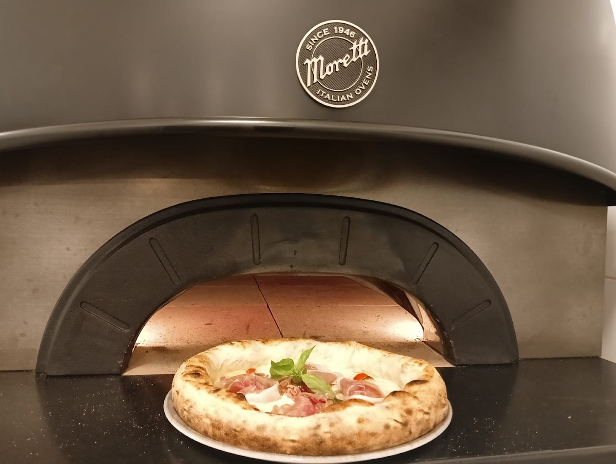 Barrio - Pizza & Drinks