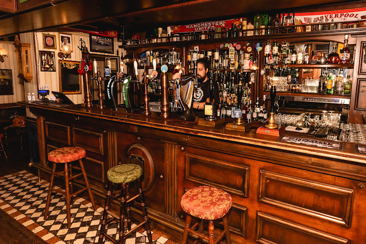 Cutty Sark Scottish Pub