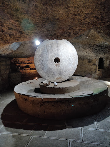 Frantoi Ipogei e Museo civiltà contadina e tradizioni popolari