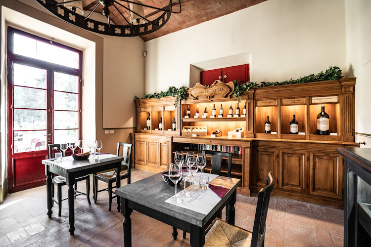 Enoteca Tenuta Argentiera
