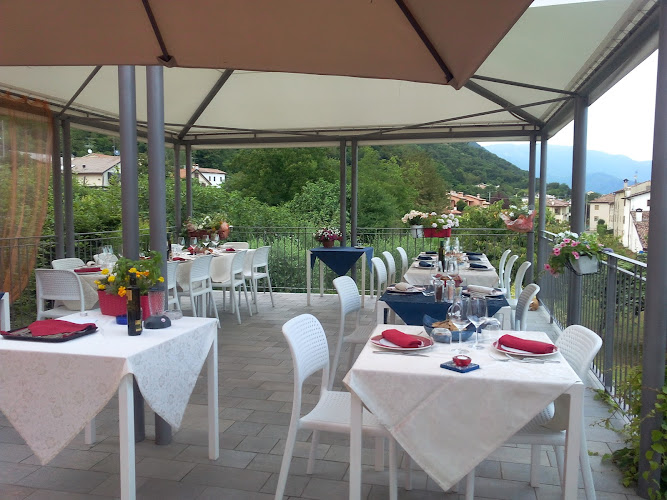 Pizzeria AI LAGHI - Lievitati Naturali