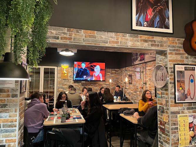 Underground Food & Drink - Pub