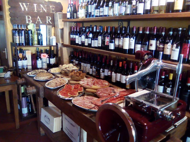 Enoteca l'Angolo Wine Shop