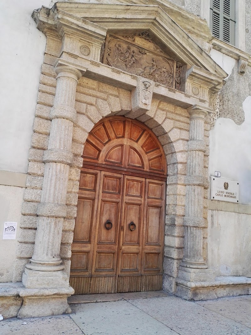 State High School of Human Sciences "Carlo Montanari"
