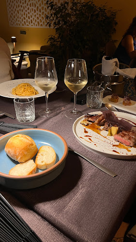 Mistoria Restaurant & Lounge Bar