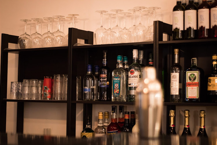 Hot Shot-cocktail bar-L'Aquila