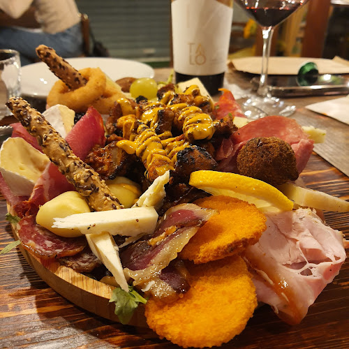 BRACI & CALICI macelleria -enogastronomia Russo