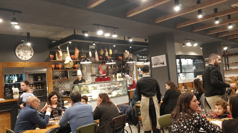 Brace & Qualita' - Braceria Salumeria Dispensa