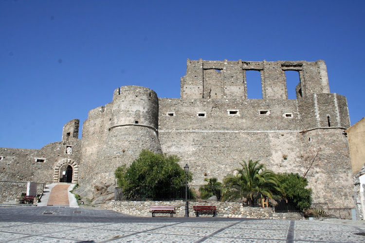 Squillace Castle
