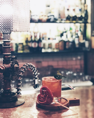 Raw Bar _______70042