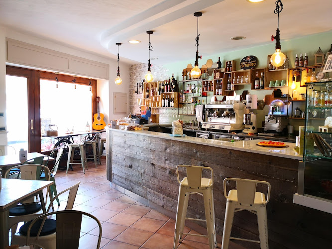 LOFT COFFEE HOUSE - Café & Wine bar