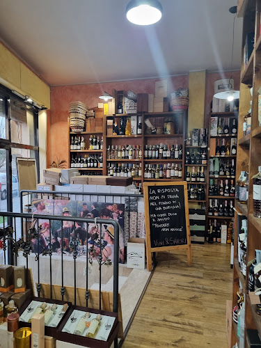 Enoteca Vini & Sapori