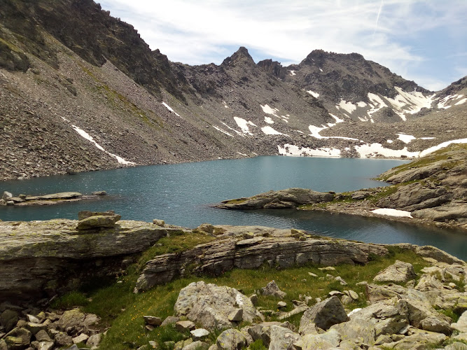 Lago di Pietra Rossa