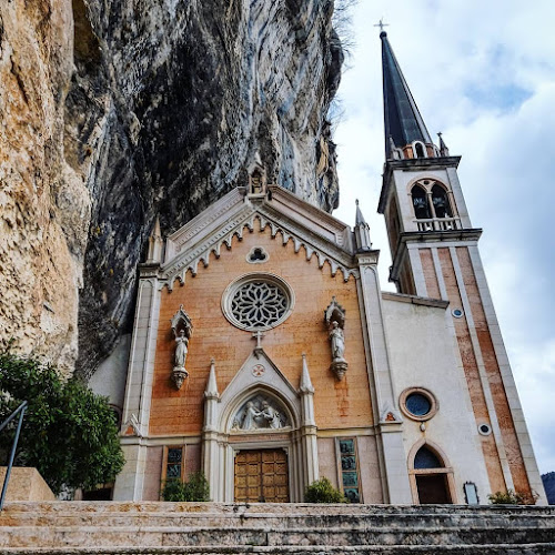 Santuario Madonna della Corona